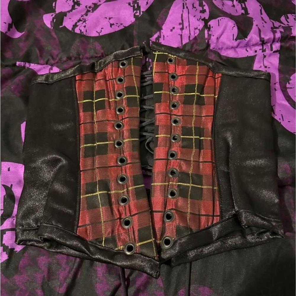 Plaid waspie